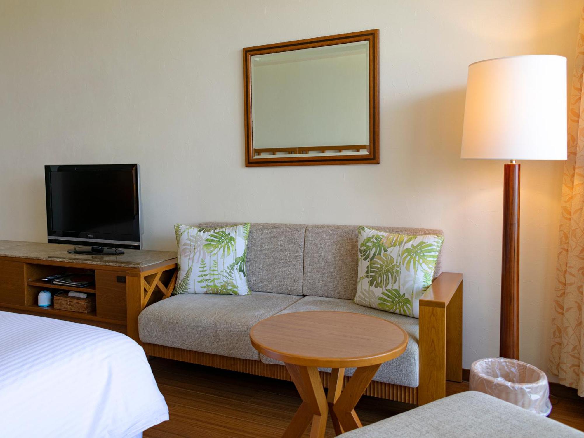 The Moon Beach Museum Resort Onna Room photo