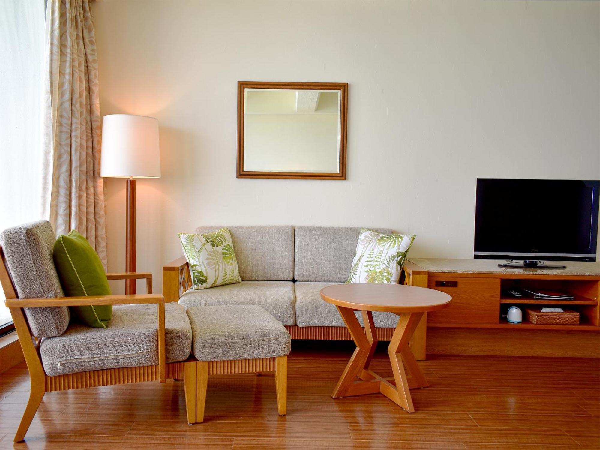The Moon Beach Museum Resort Onna Room photo